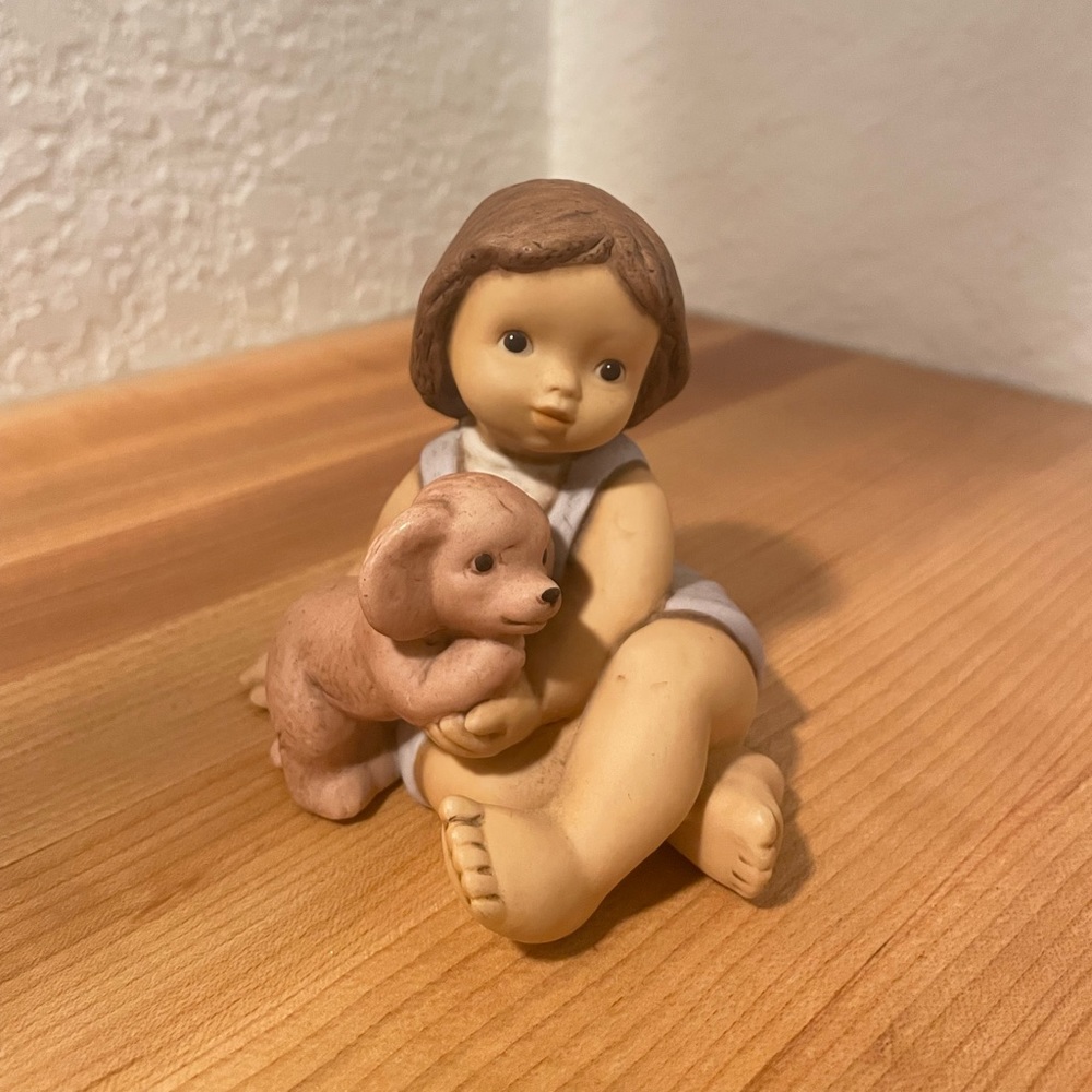 Goebel - Nina Marco Porcelain Figurine